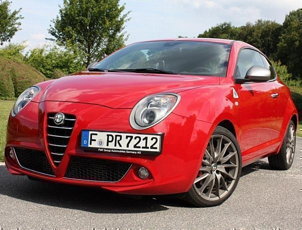 Typisches Antlitz eines Alfa Romeo. Und der MiTo in dieser Auslegung hielt, was sein Äußeres vermuten ließ: Sportlich-temperamentvoll gings zur Sache. Foto: S. Riedel/Auto-Reporter.NET 